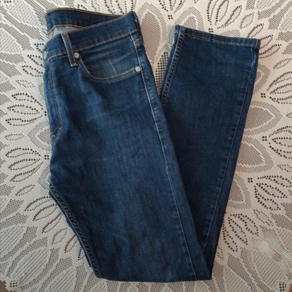 Levi's 513 Slim Straight Stretch Jeans size 32 x 32 - Picture 2 of 8